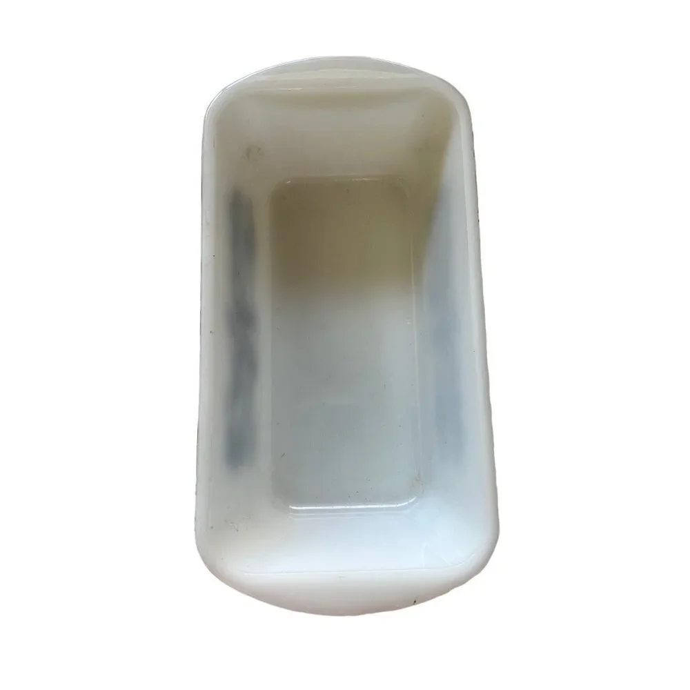 Currier & Ives Glass Loaf Pan. White/ Blue